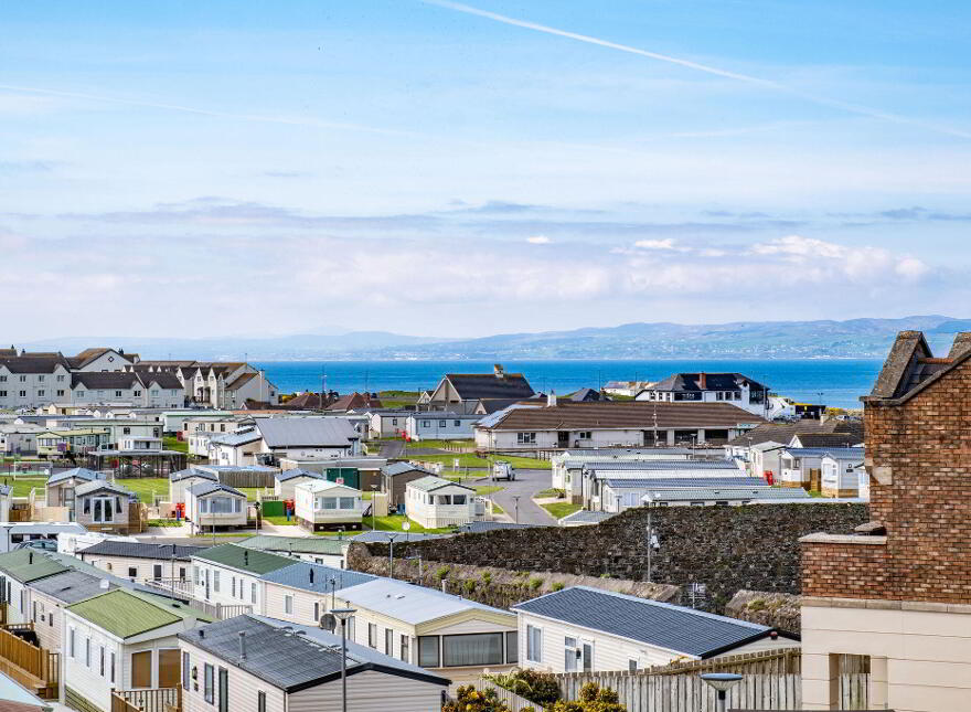 32 Covehill Court, Portrush, BT56 8GL