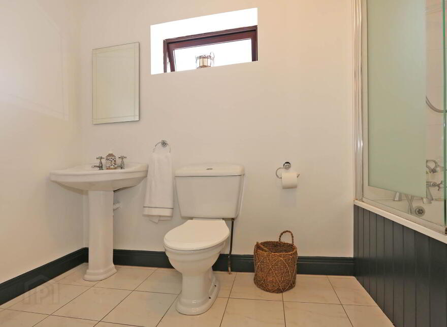 8 Hazelhall, Monaleen, Castletroy, V94CHW6