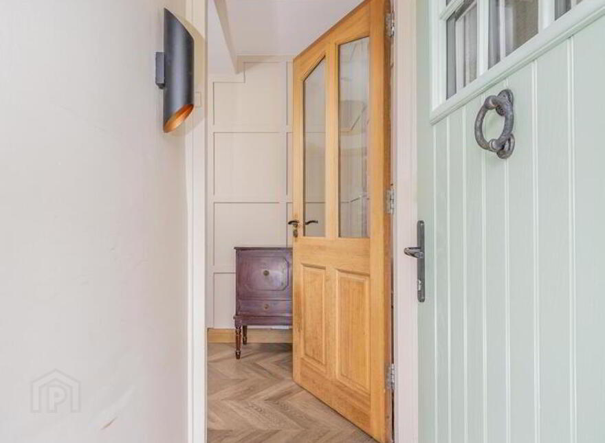 28 Barnetts Road, Belfast, BT5 7BD