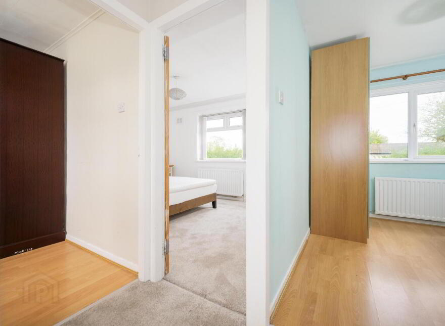 28 Barnetts Road, Belfast, BT5 7BD