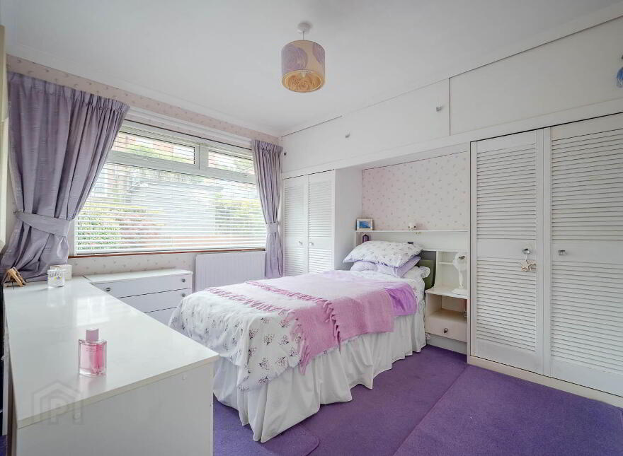 19 Delamont Park, Belfast, BT6 9RJ