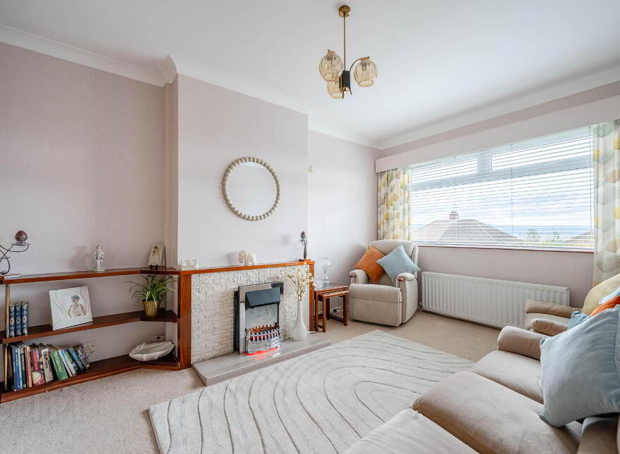 19 Delamont Park, Belfast, BT6 9RJ