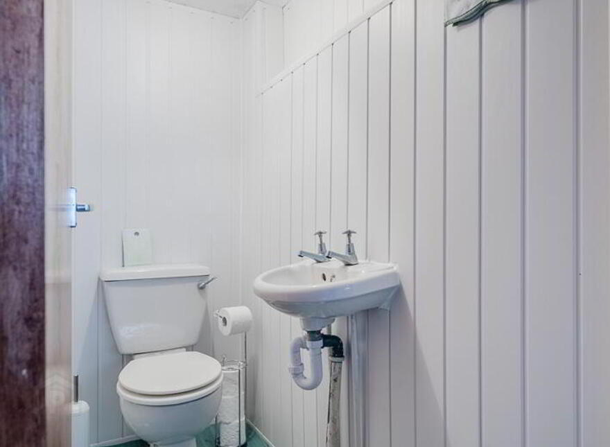 19 Delamont Park, Belfast, BT6 9RJ