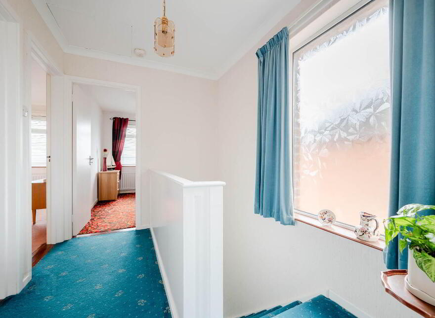 19 Delamont Park, Belfast, BT6 9RJ