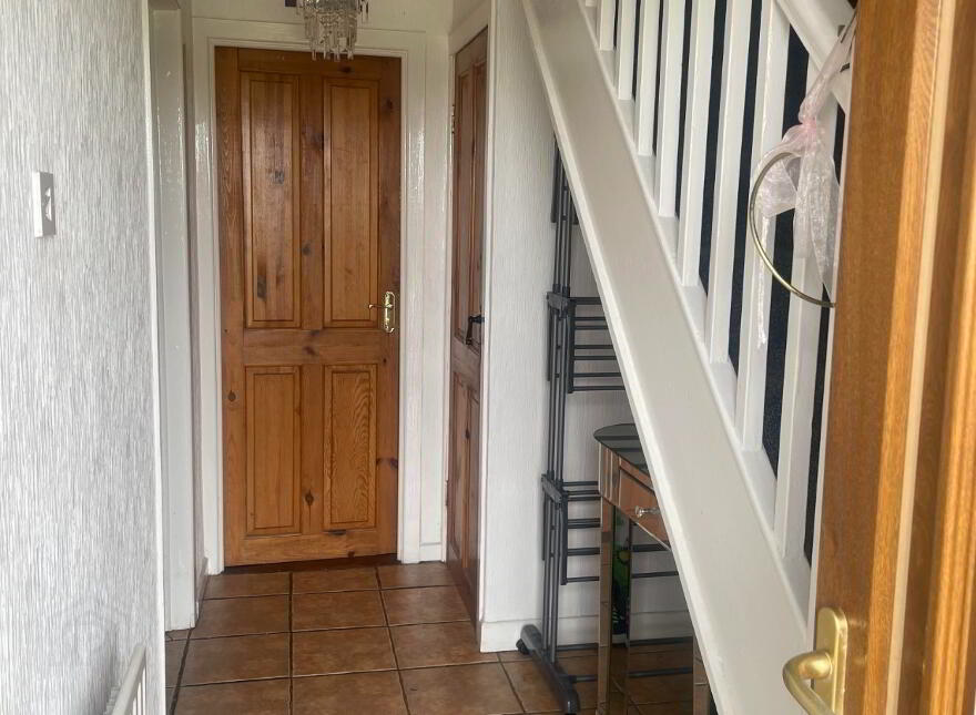 27 McGoldricks Villas, Kilkeel, BT34 4EG