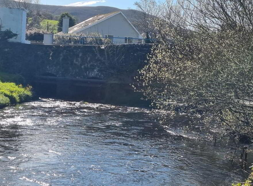Station Road, Annascaul, Dingle, V92E8P9