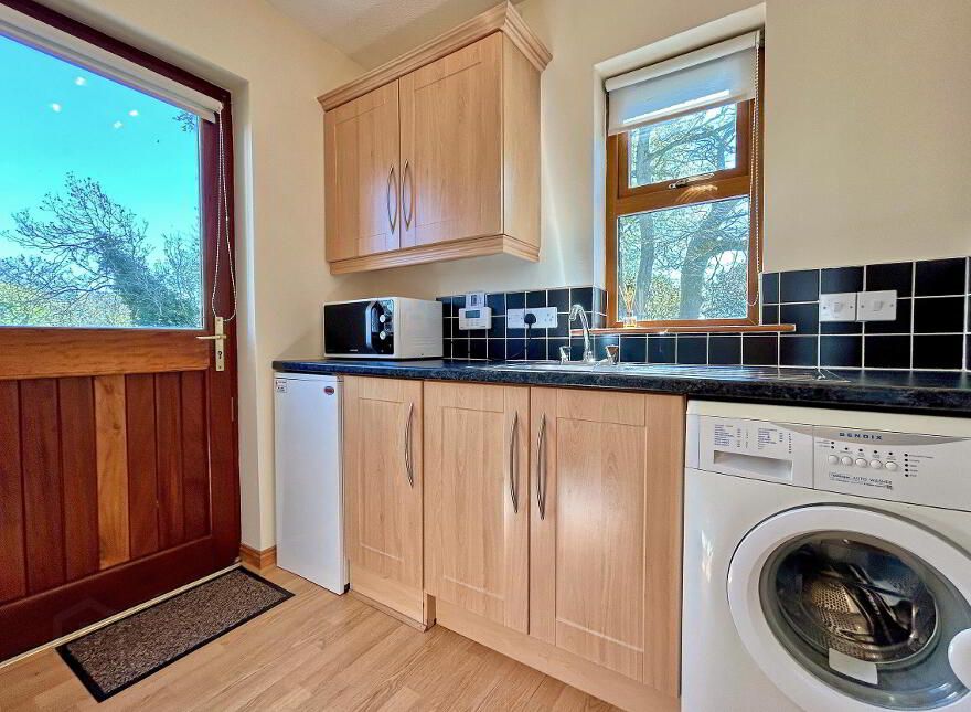 17 Dunluce Cottages, Bushmills, BT57 8AT