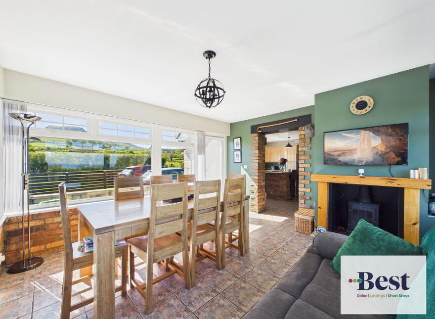 10 Ballycoose Road, Ballygally, Larne, BT40 2RW