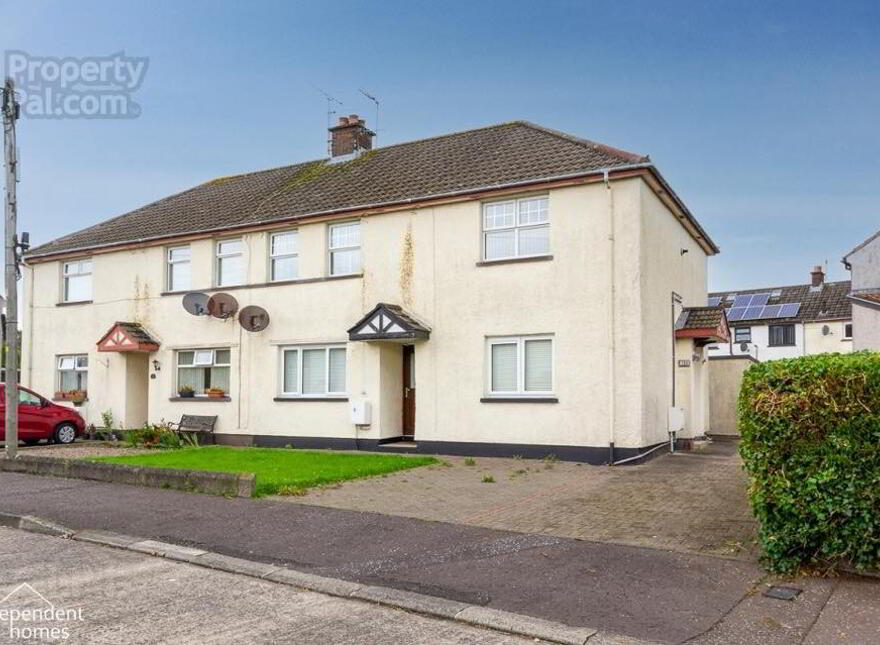 138 Ballycraigy Ring, Larne, BT40 2EX