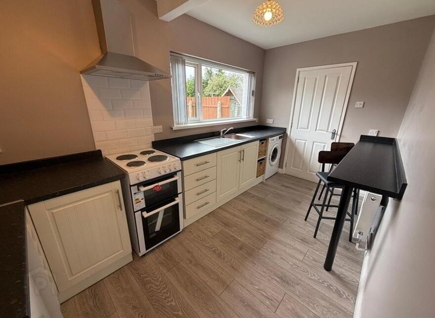 14 Eglantine Crescent, Lisburn, BT27 5RH