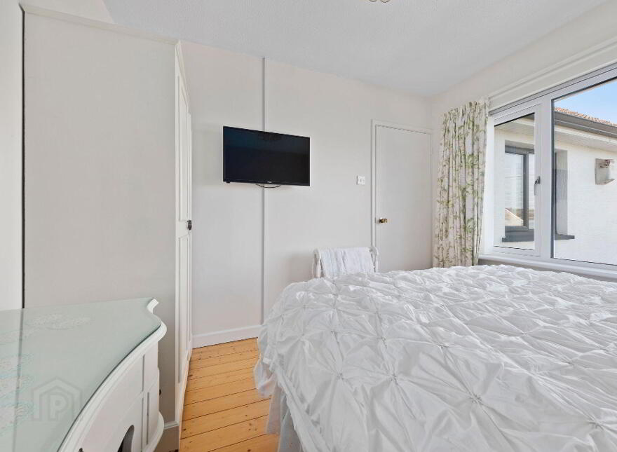 3 Royal Avenue, Portstewart, BT55 7LE