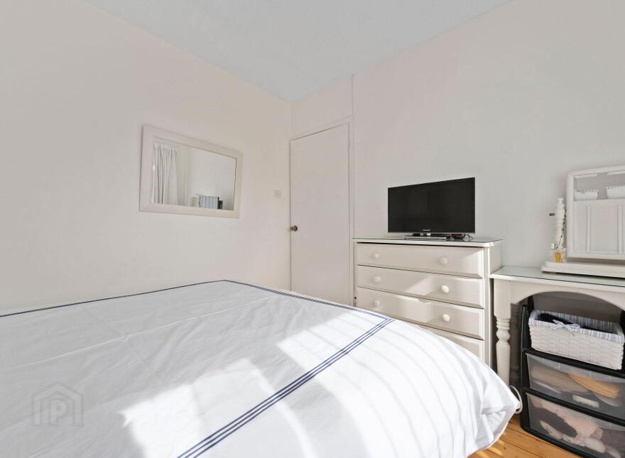 3 Royal Avenue, Portstewart, BT55 7LE