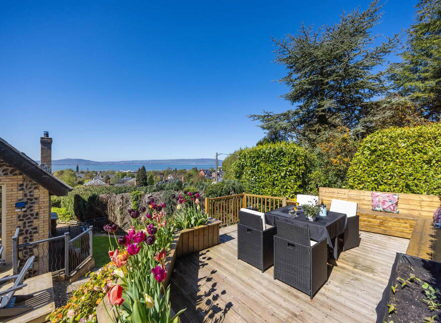 2B Pine Crest, Holywood, BT18 9ED