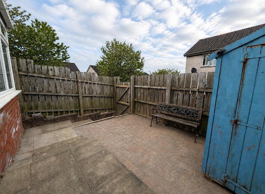 43 Portlee Walk, Antrim, BT41 1EL