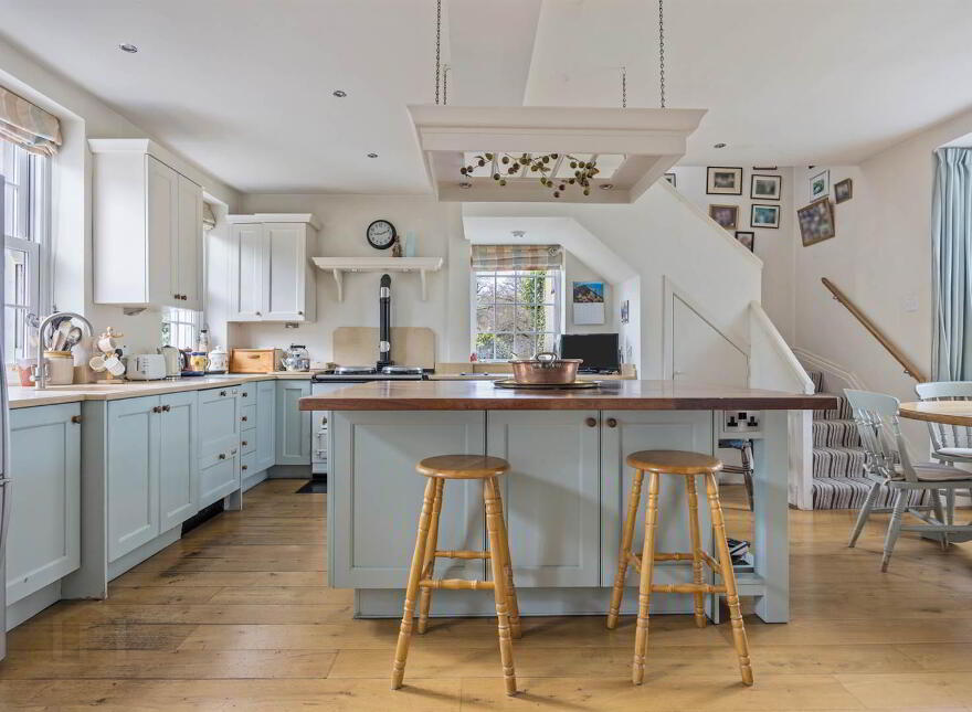 Glen Cottage, 212a Crawfordsburn Road, Crawfordsburn, BT19 1HY