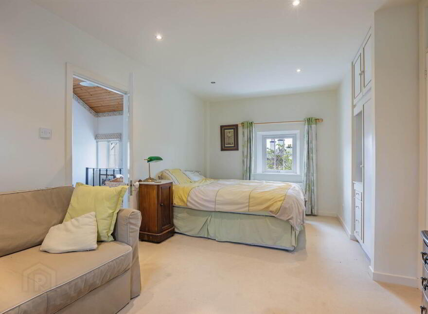 Glen Cottage, 212a Crawfordsburn Road, Crawfordsburn, BT19 1HY