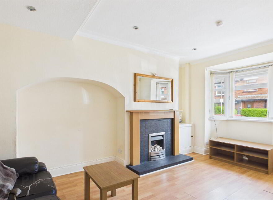 42 Devon Parade, Belfast, BT4 1LT