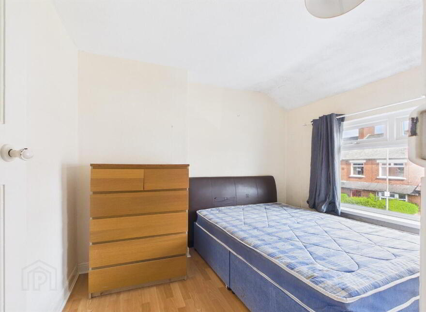 42 Devon Parade, Belfast, BT4 1LT