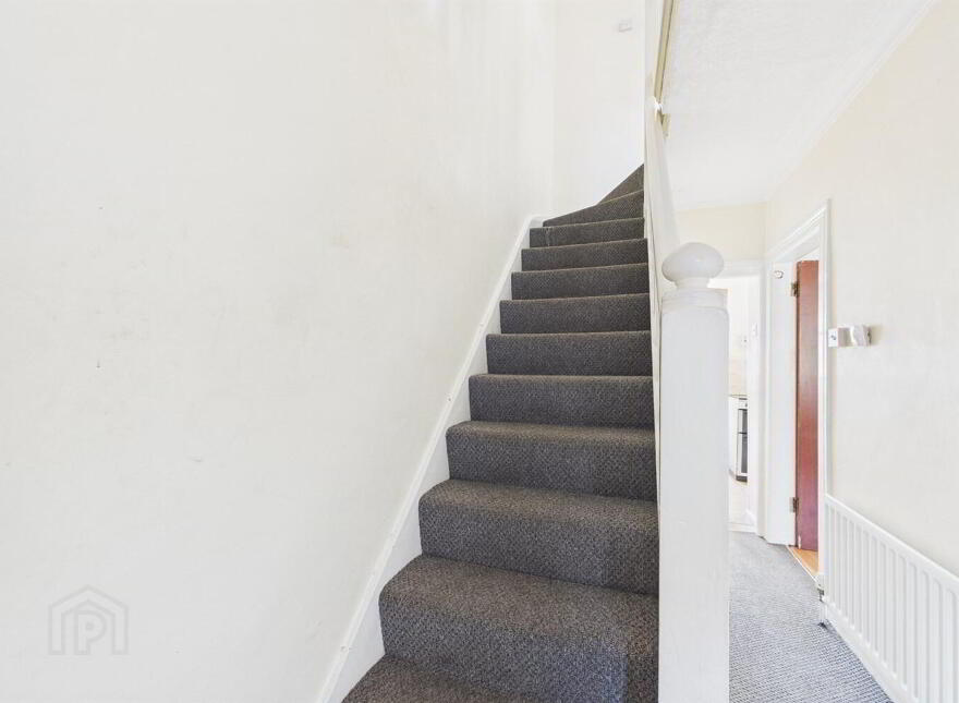42 Devon Parade, Belfast, BT4 1LT