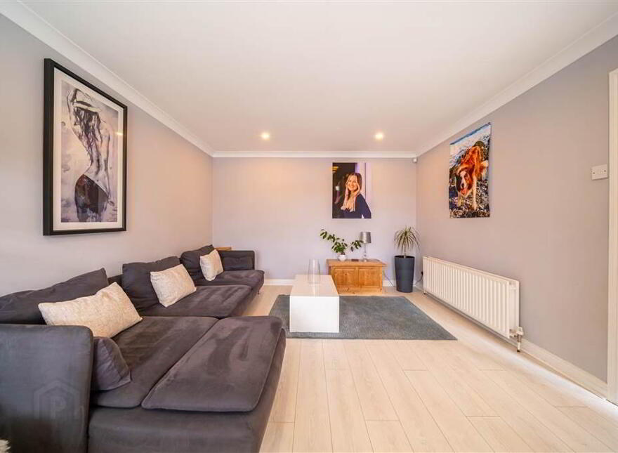 9 Woodvale Gardens, Bangor, BT19 1WG