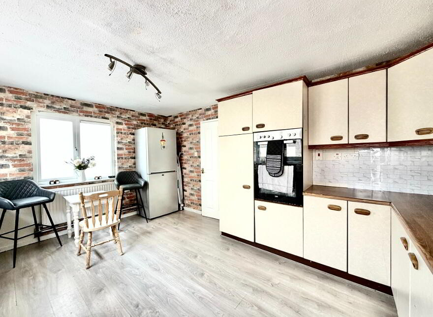 16 Campsie Avenue, Omagh, BT79 0AB