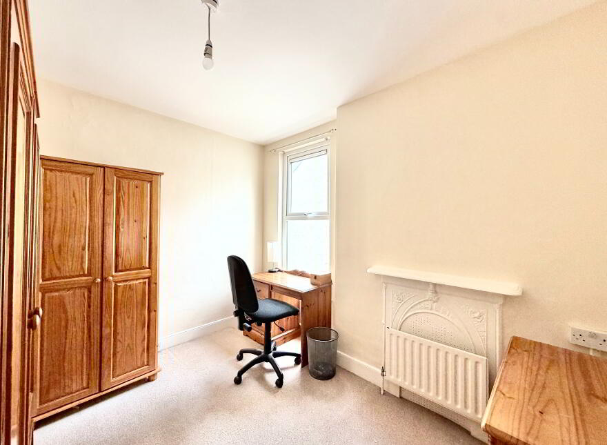 16 Campsie Avenue, Omagh, BT79 0AB