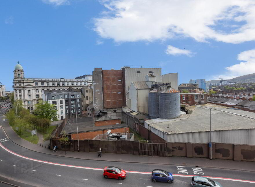 404 College Central, 4 College Avenue, Belfast, BT1 6BB