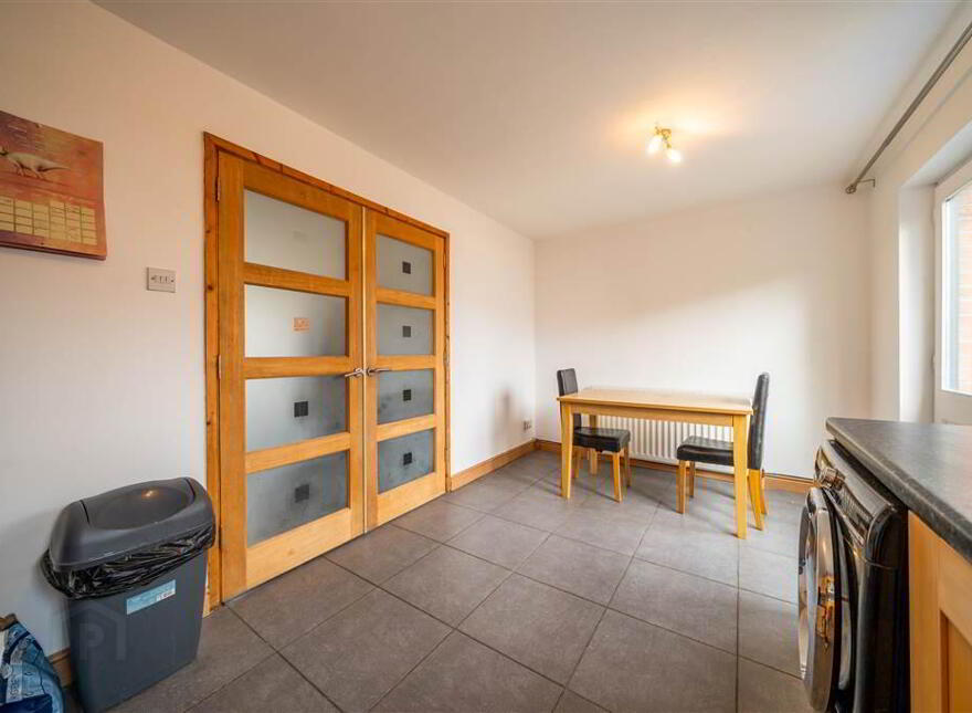52 Meadowvale Crescent, Bangor, BT19 1HX