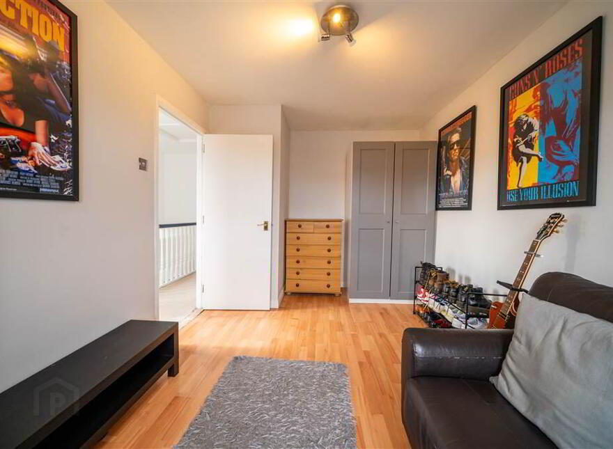 52 Meadowvale Crescent, Bangor, BT19 1HX