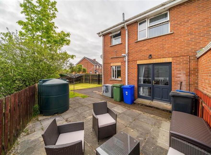 52 Meadowvale Crescent, Bangor, BT19 1HX