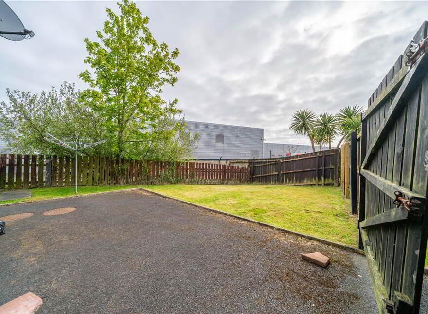 52 Meadowvale Crescent, Bangor, BT19 1HX