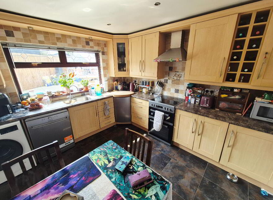 2 Rathbeg Avenue, Coleraine, BT51 3JL