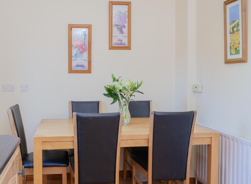 6 Oakwood Manor, Killyman, Dungannon, BT71 6UF