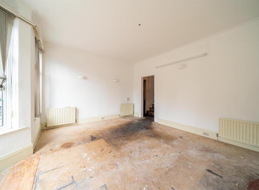 7 Hamilton Road, Bangor, BT20 4JP