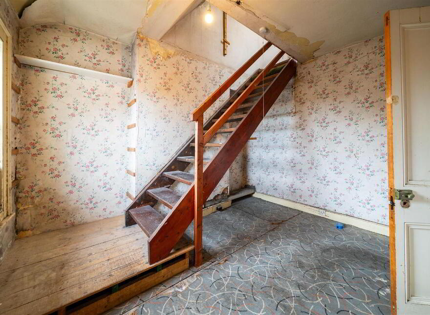7 Hamilton Road, Bangor, BT20 4JP