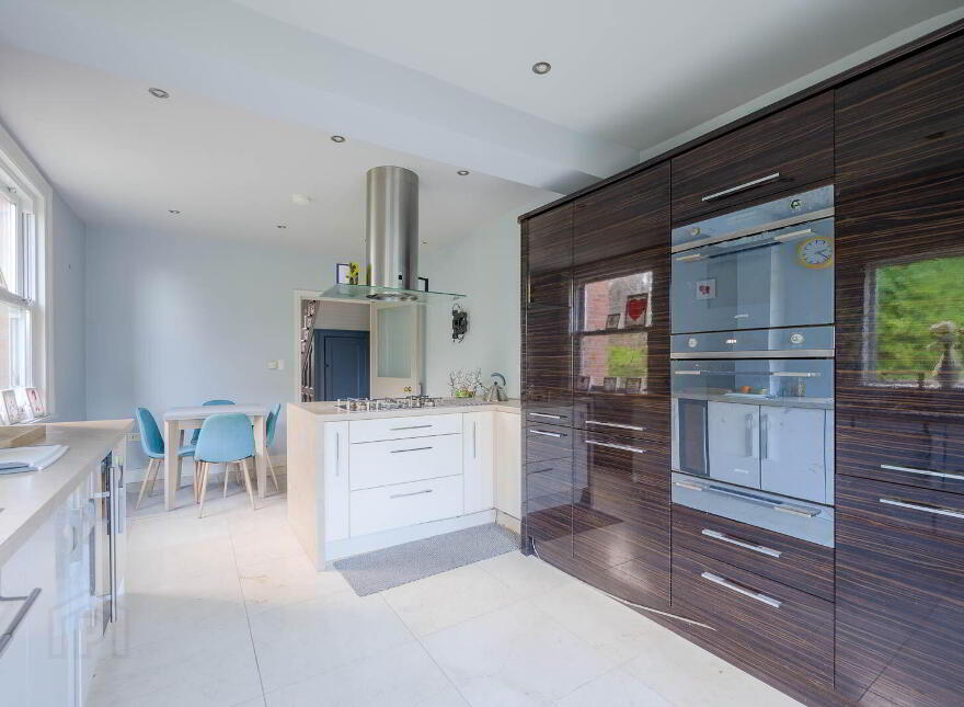 41 Ballyholme Road, Bangor, BT20 5JR