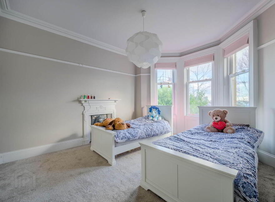 41 Ballyholme Road, Bangor, BT20 5JR