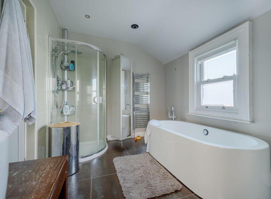 41 Ballyholme Road, Bangor, BT20 5JR