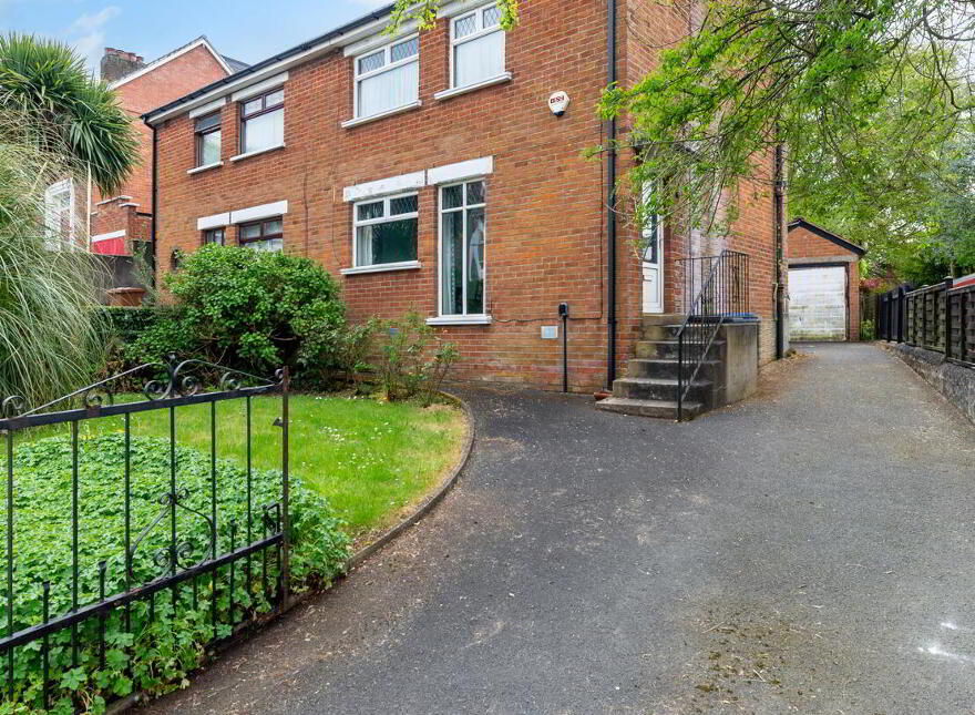 3A Rocky Road, Knockbreda, Belfast, BT6 9QL