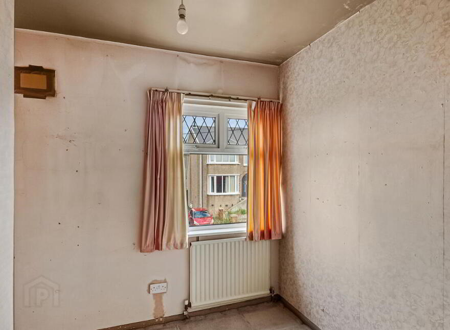 3A Rocky Road, Knockbreda, Belfast, BT6 9QL