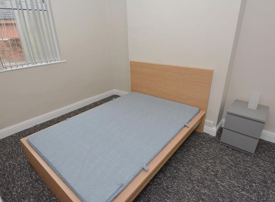 Apt 2, 66 Wellington Park, Belfast, BT9 6DP
