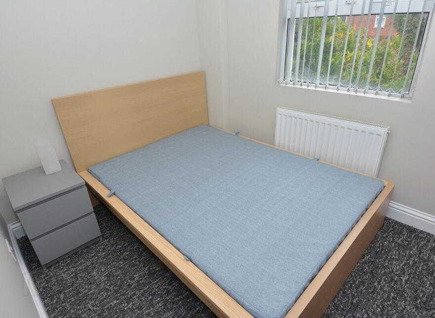 Apt 2, 66 Wellington Park, Belfast, BT9 6DP