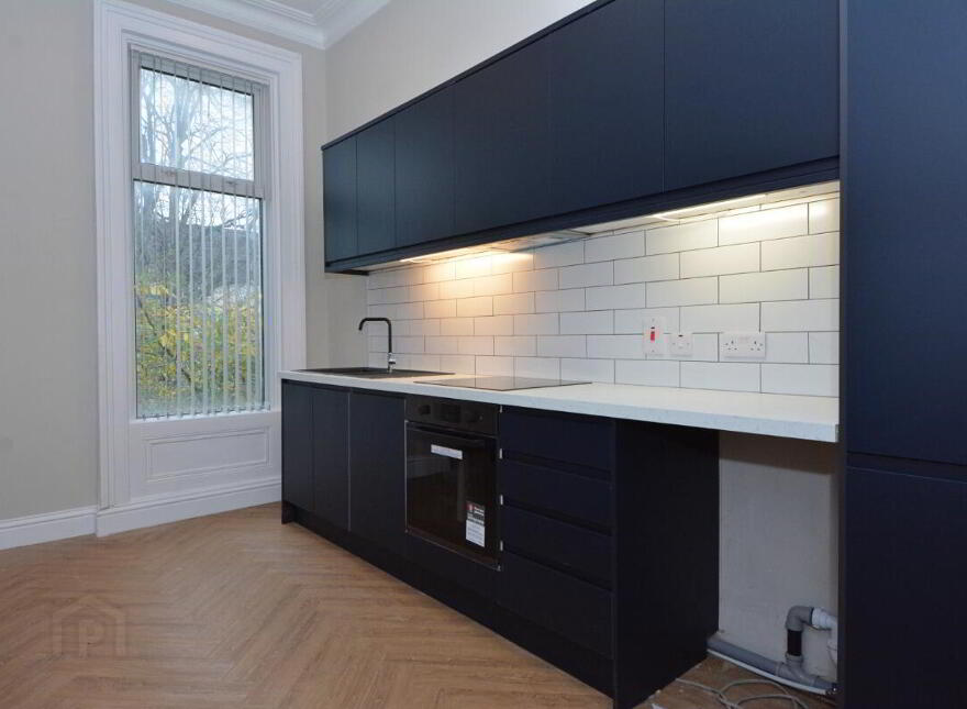 Apt 2, 66 Wellington Park, Belfast, BT9 6DP