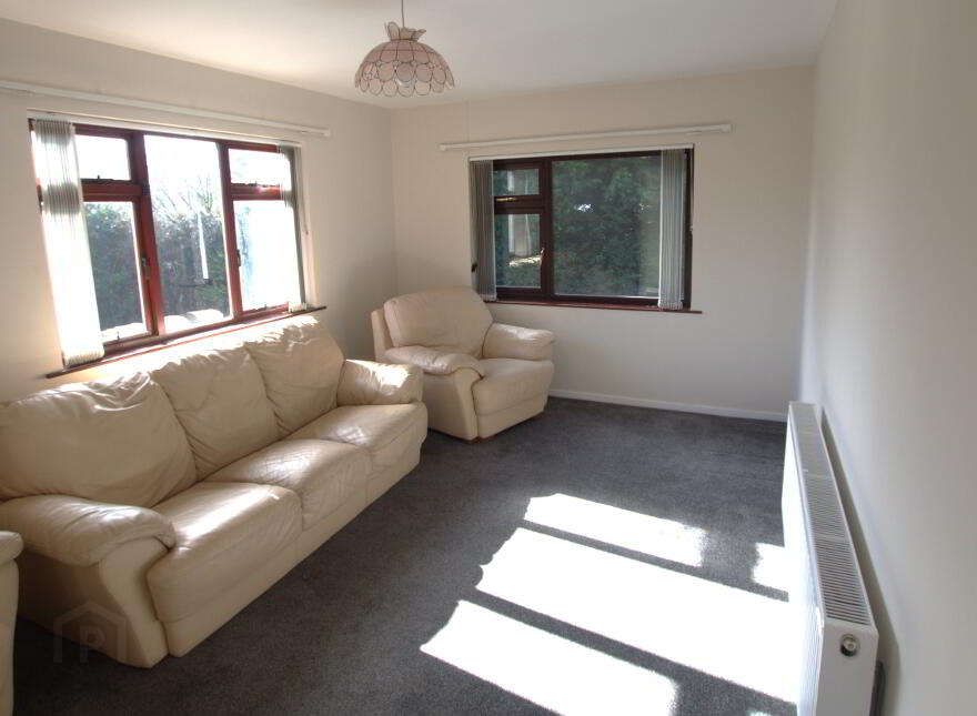 17 Tattymoyle Road, Fintona, BT78 2NR