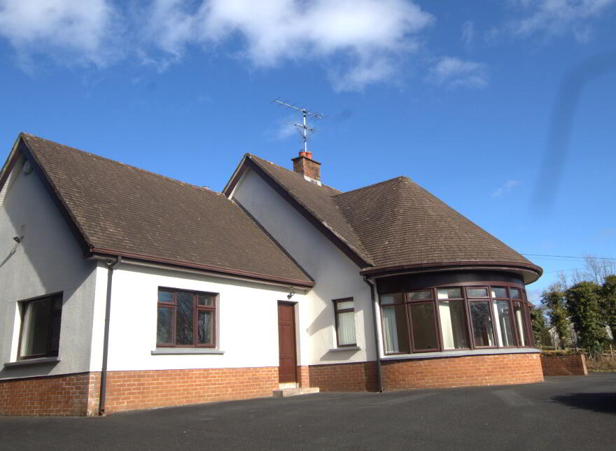 17 Tattymoyle Road, Fintona, BT78 2NR