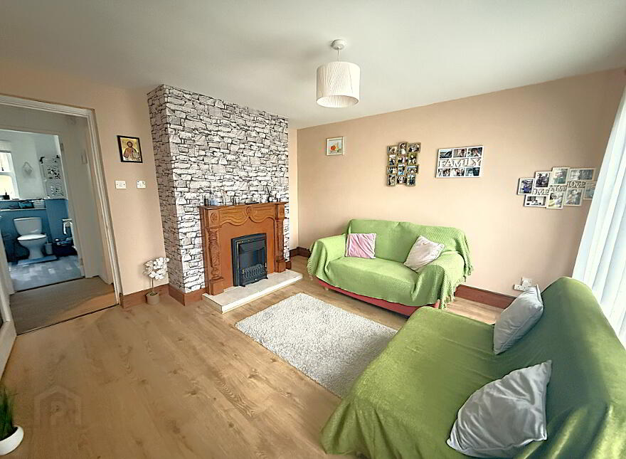 29b Drumard Crescent, Lisburn, BT28 2JP