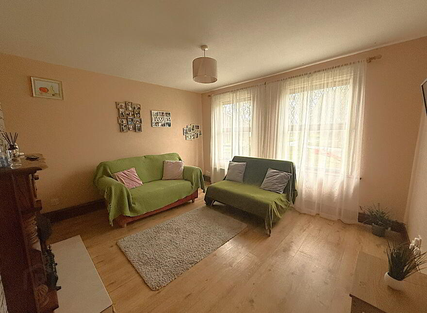 29b Drumard Crescent, Lisburn, BT28 2JP