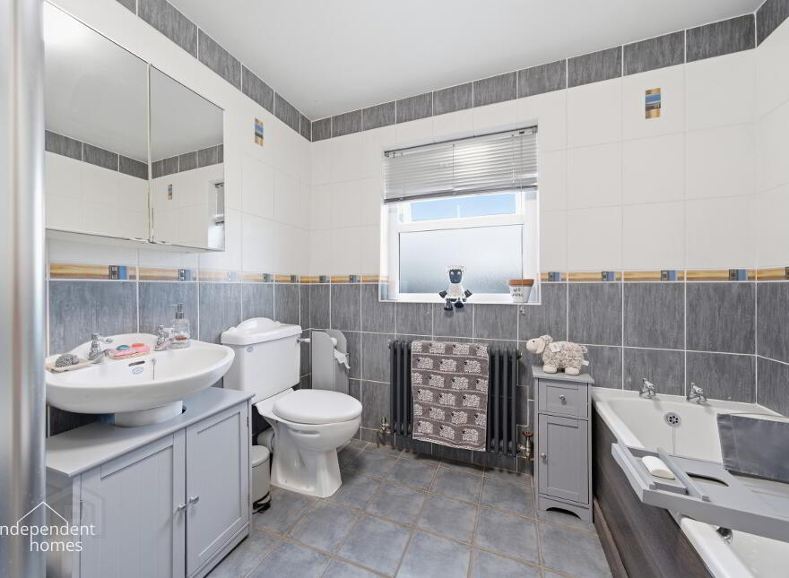 28 Huntingdale Green, Ballyclare, BT39 9FL