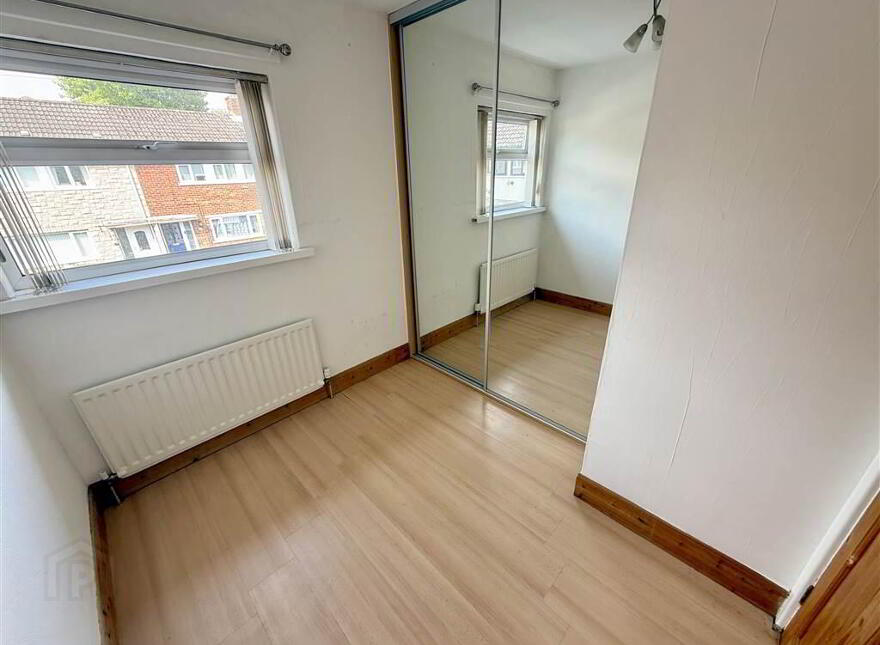 10 Minnowburn Drive, Grays Park, Belfast, BT8 7QJ