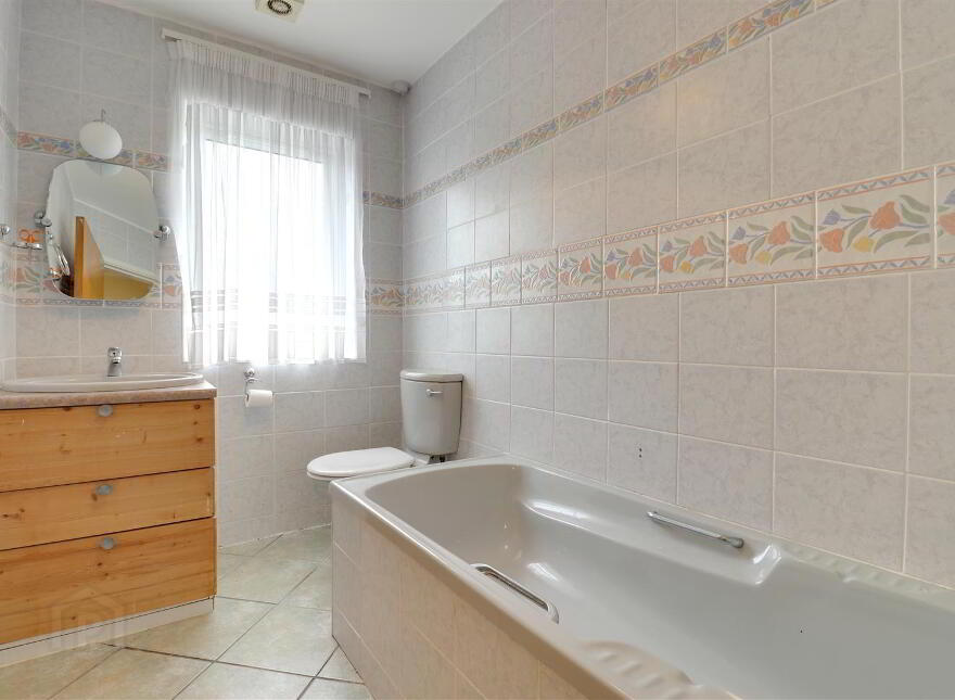 66 Cloughey Road, Portavogie, Newtownards, BT22 1EF